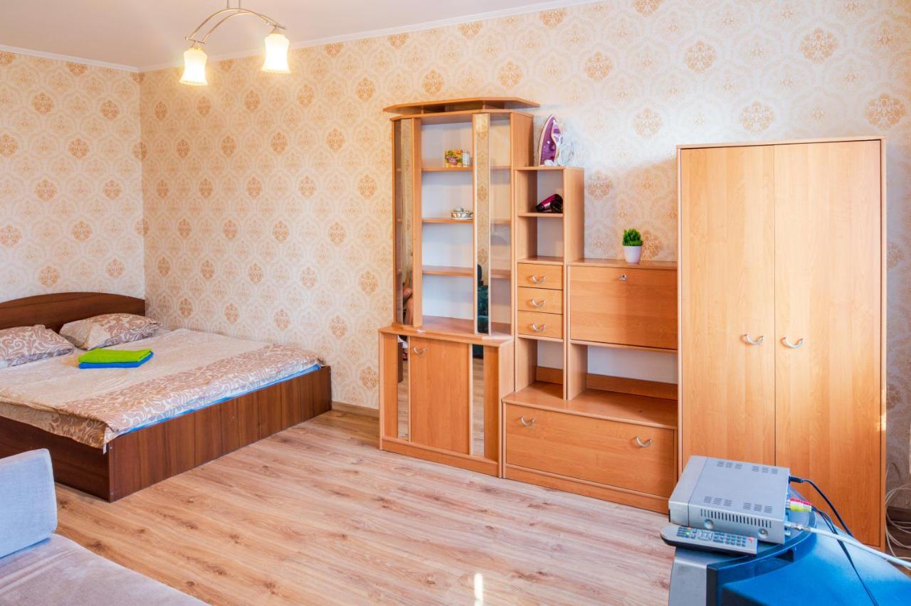 Квартира По Улице Федорова 1 Kiew Exterior foto