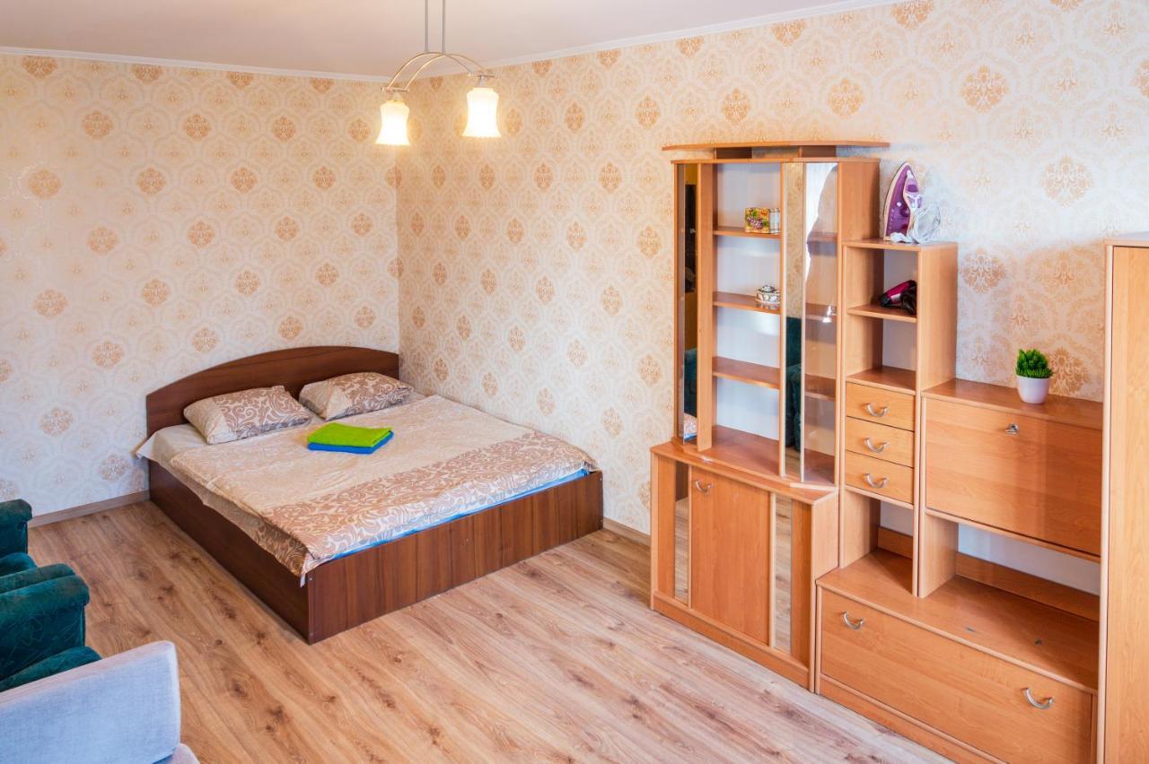Квартира По Улице Федорова 1 Kiew Exterior foto